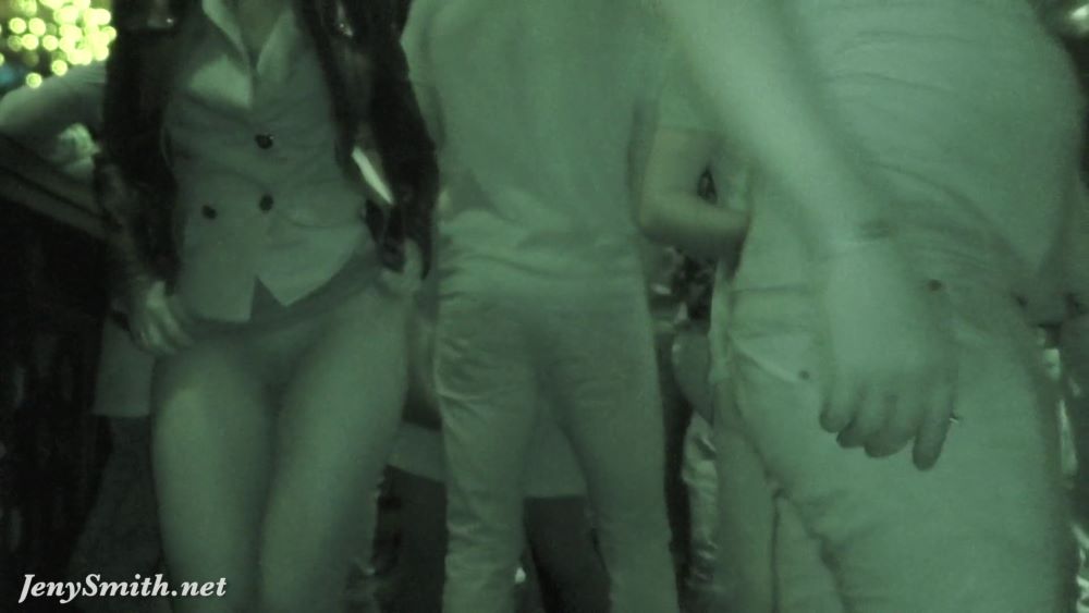 vlcsnap 00071 THREE 1000