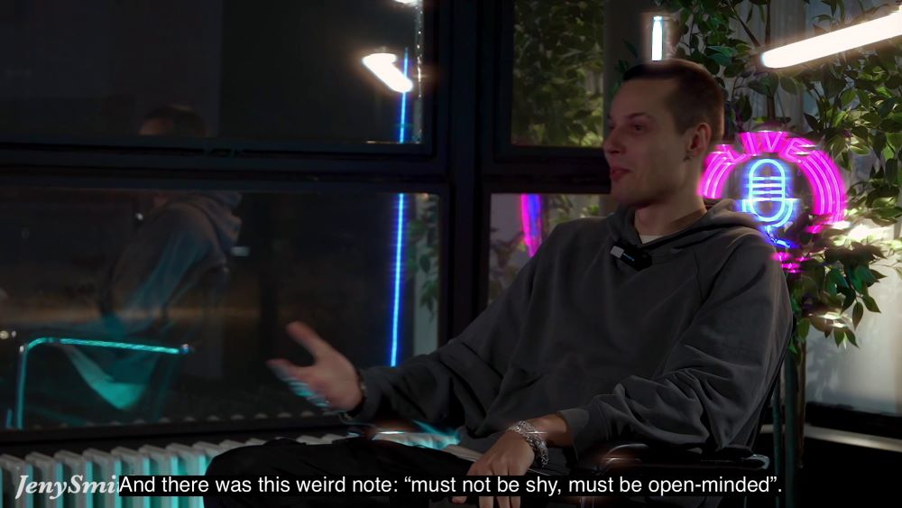 vlcsnap 00004 ONE 1000